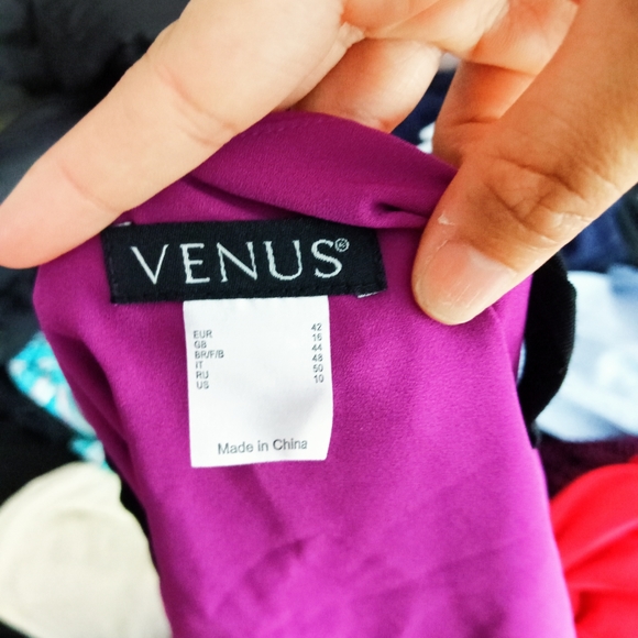 VENUS Top  Cross Back Straps Flowy Magenta and Black  Polyester  Women's Size 10 - Picture 4 of 8